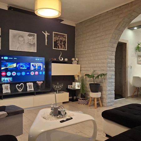 Apartment L&L Šibenik Buitenkant foto