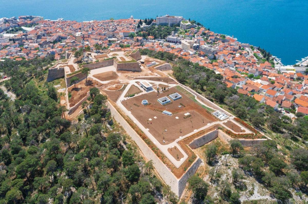 Apartment L&L Šibenik Buitenkant foto